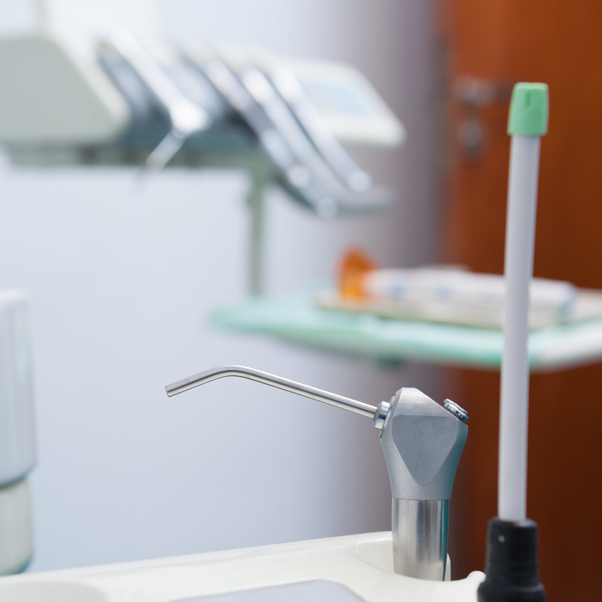 Dentist chair instruments